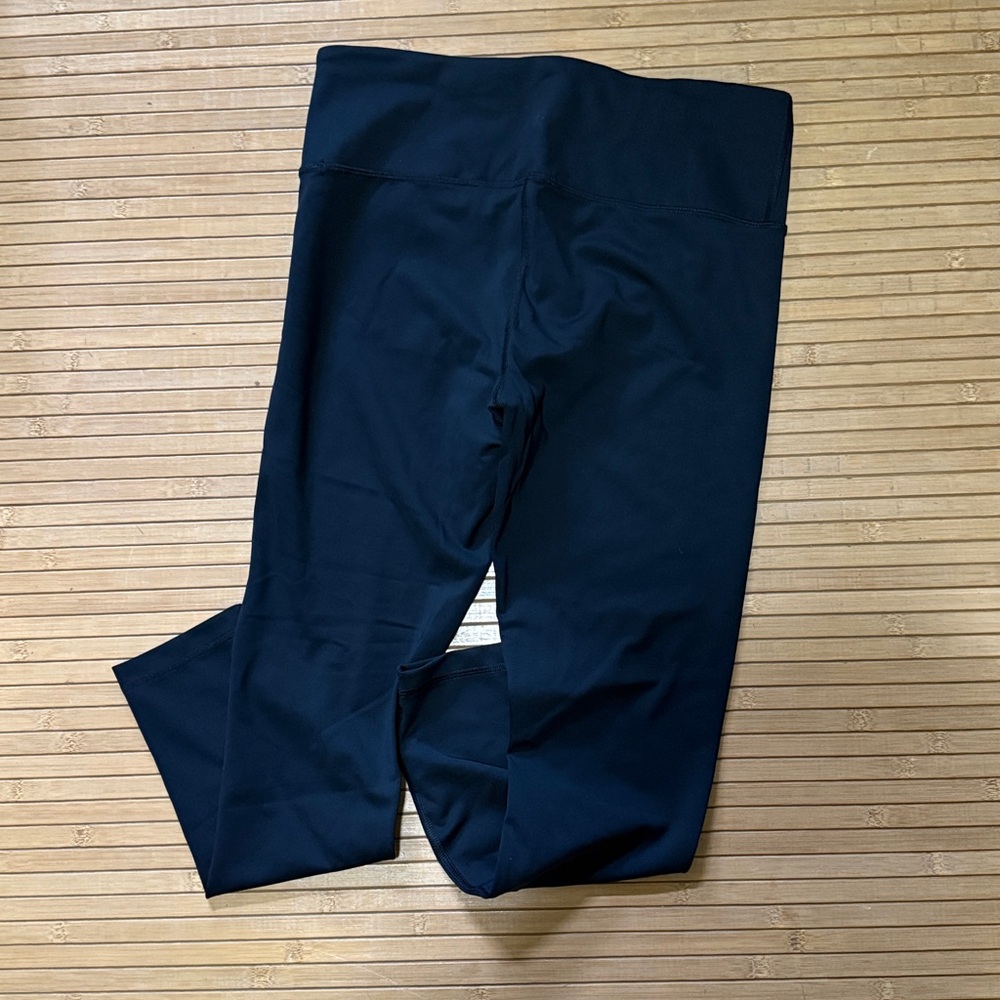 Athleta Offshore Paddle 7/8 Tights - Picture 5 of 6